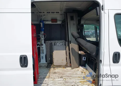 2024 Ram Promaster 2500 Tradesman High Roof 159 Wb W/Pass Seat from USA, damaged, VIN 3C6LRVDG0RE115054